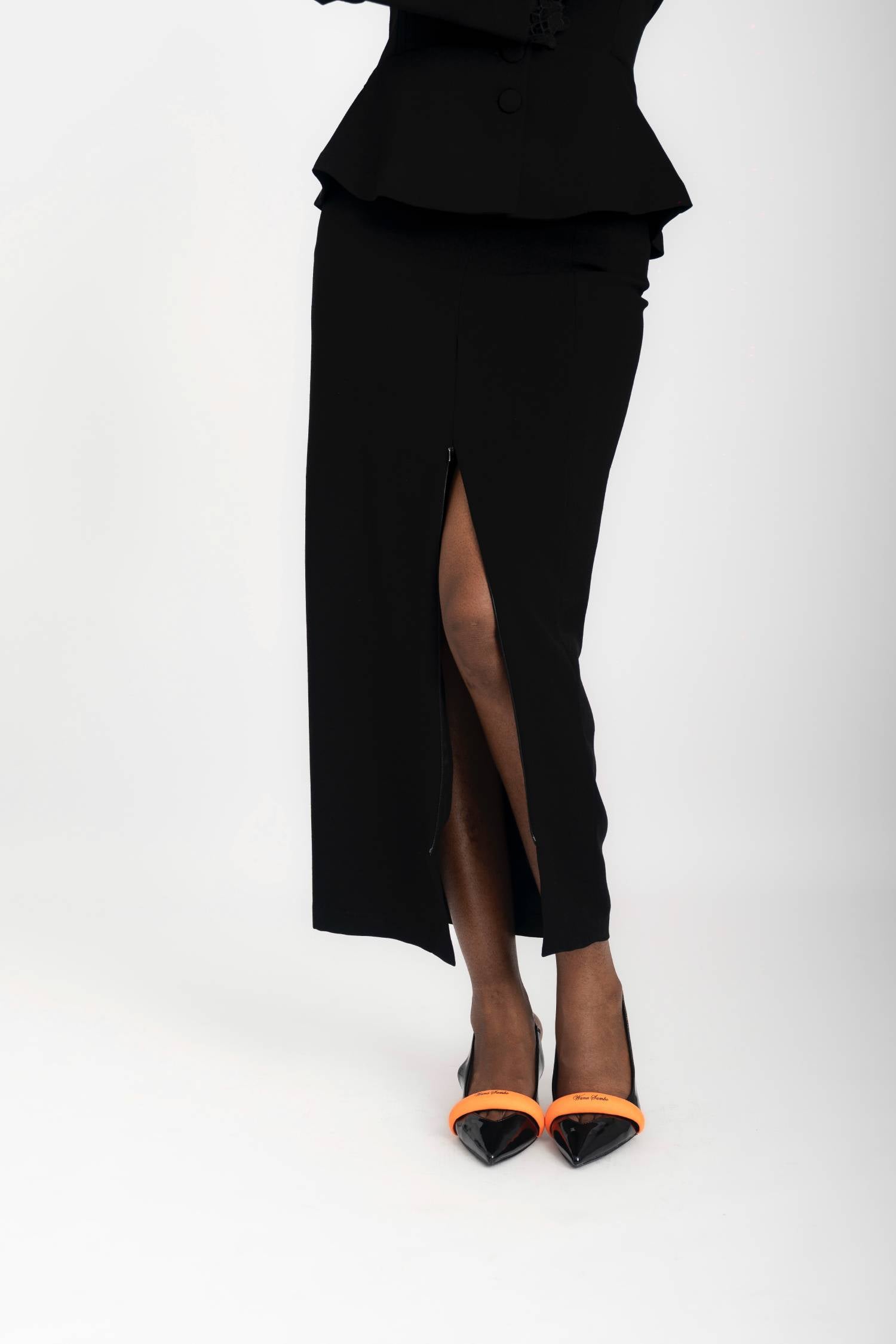 Black Cut-Out Pair